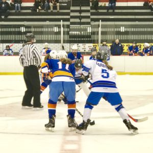 Lady Islanders_web Lady Islanders_web